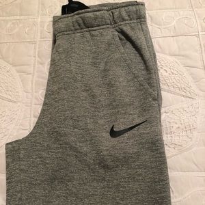 Men’s’ Nike Sweats with pockets